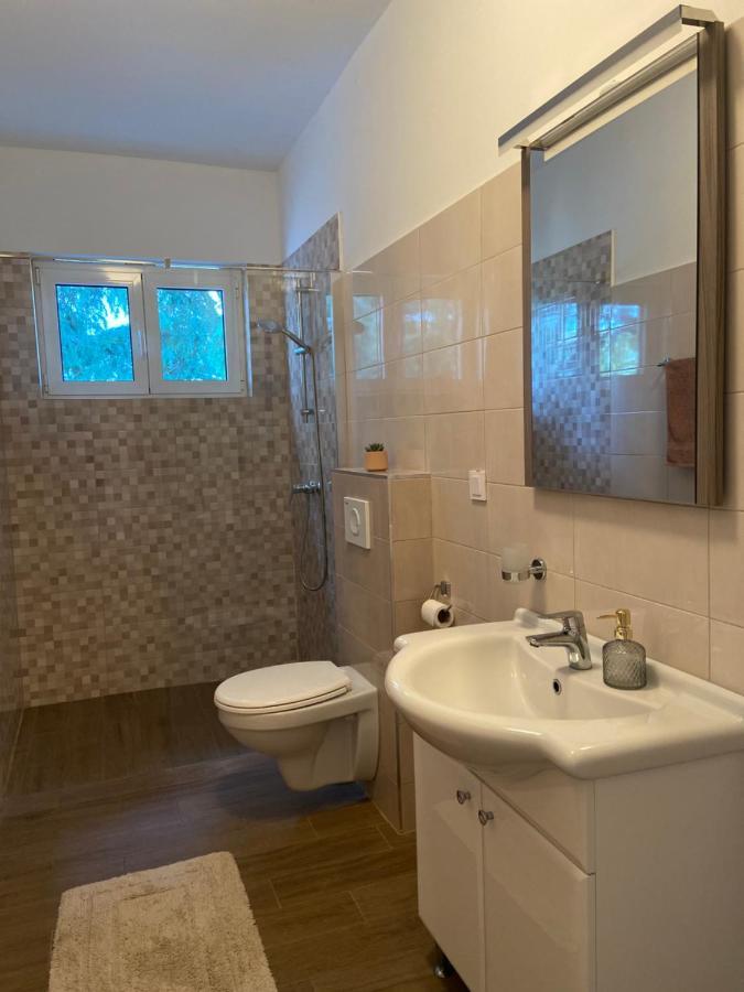 Apartman Noni Biograd Na Moru Exterior photo