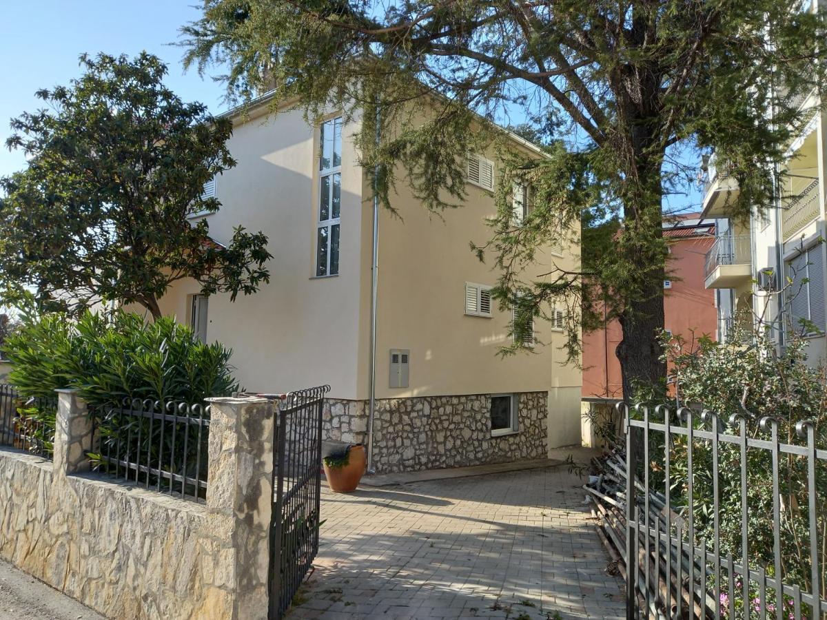Apartman Noni Biograd Na Moru Exterior photo